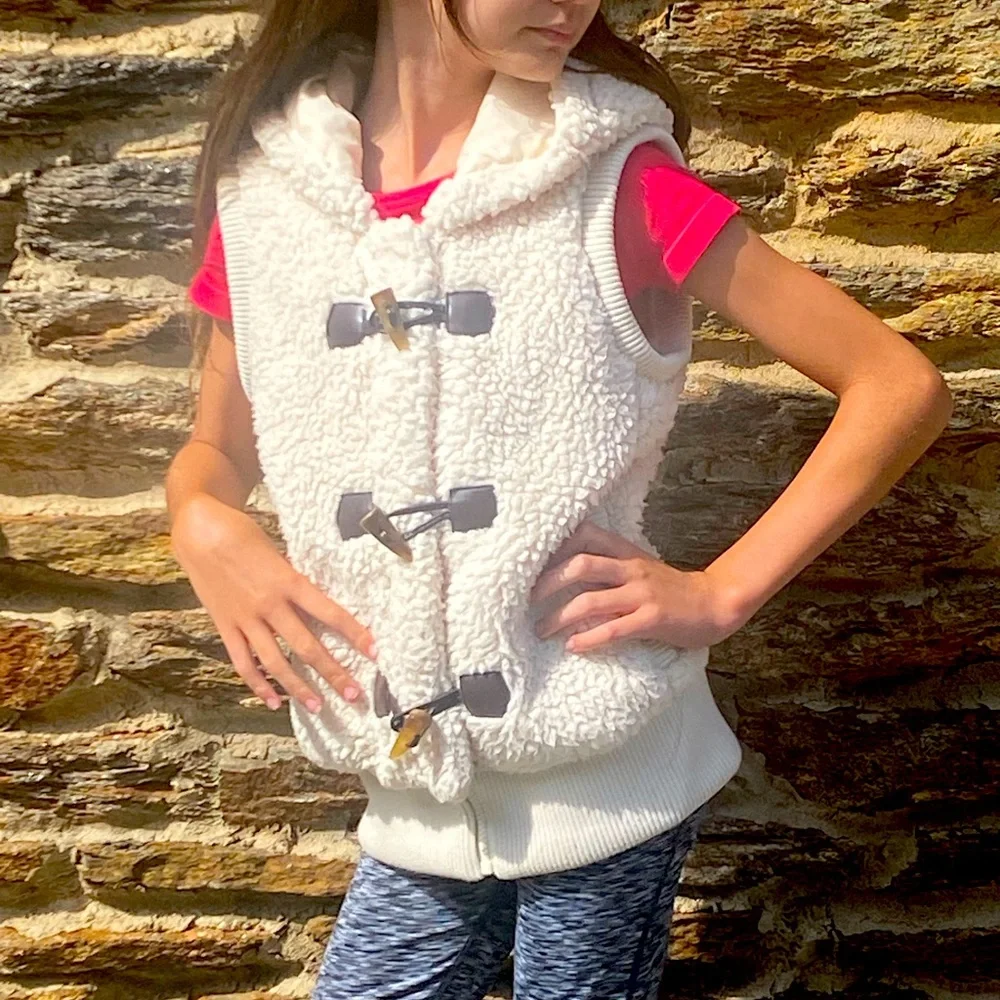 Coffee Shop kids faux‎ Shearling Cream hooded Vest sz L
